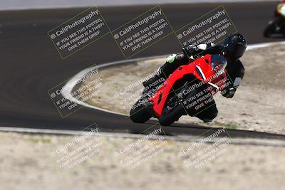 media/Jun-07-2025-TrackDaz (Sat) [[4413525952]]/A Group/12pm (Turn 2)/